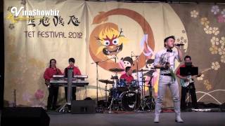 Vinashowbiz interview: ca si Justin Nguyen at TIS 2012