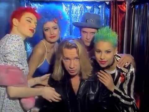 Nightcrawlers - Push The Feeling On