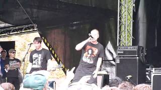 Dog Eat Dog - Pull My Finger - Serengeti Festival 2010 live (720p)