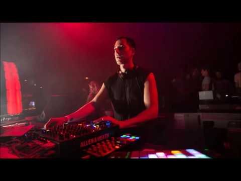 Stiv Hey & Ricky Ebner - Fearless (Original Mix) Plays Dubfire.