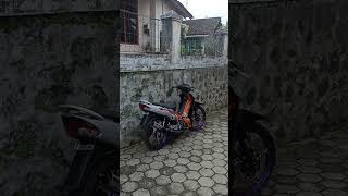 Download lagu F1zr #shorts #f1zr #fizr #2stroke #twostroke mp3