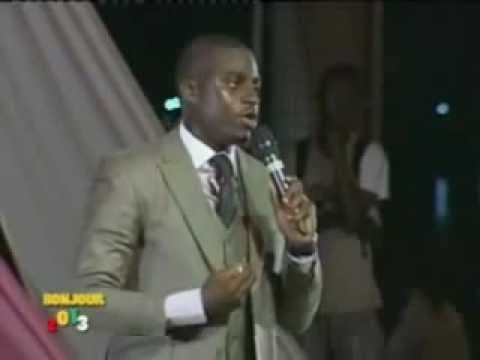 Divertissement_Bonjour 2013_ Prestation de Joel