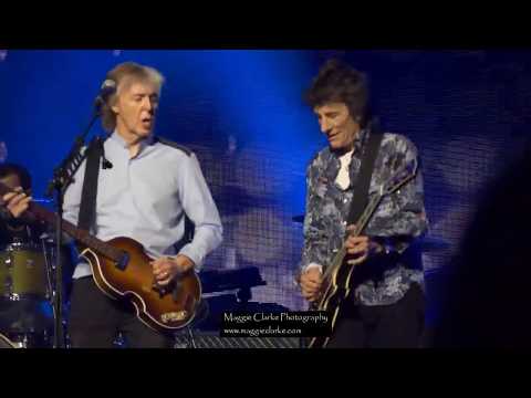 Paul McCartney Get Back Ringo Ronnie Wood London O2 December 2018 W
