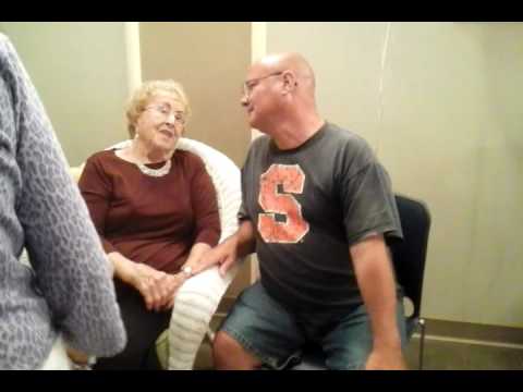 I greet mary rose and wish her happy birthday