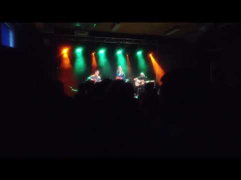 Mikromusic Acoustic Trio - Na krzywy ryj (MDK Reda, 27-04-2019)