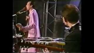 A Waiting Man - King Crimson (LIVE on telly)