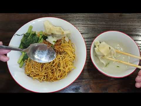 Mie Bandung Kejaksaan 1964, Jln.Tebet Raya No. 45d, Tebet🍜⭐⭐⭐⭐⭐👌🏻