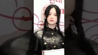 Download lagu #newjeans at Hyundai Department store duty free #hanni #minji #haerin #danielle #hyein mp3