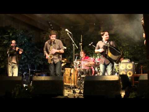 LE BOUR BODROS QUINTET - Fest noz de Carnoët - Ridée six temps