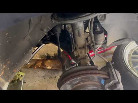 Passenger lower control arm install on 2004-2010 Toyota sienna