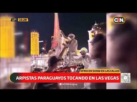 Arpistas paraguayos tocando en Las Vegas