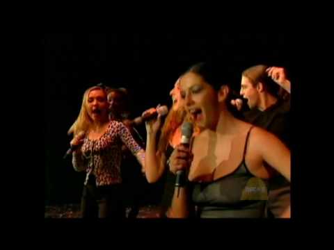 OV7 │Un Pie Tras Otro Pie (HD)