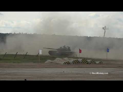 Army 2020 Demonstration T-80BVM Firing