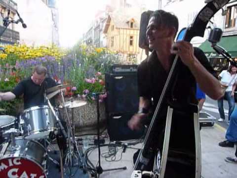 THE ATOMIC CATS "MATCHBOX"