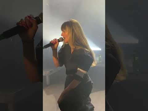 Kadebostany - Save Me live in Berlin 18.10.23 at Gretchen