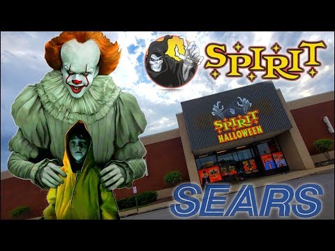 SPIRIT HALLOWEEN 2019 inside ABANDONED SEARS OHIO VALLEY MALL ST CLAIRSVILLE OHIO 2019