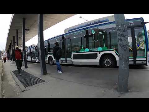 Campanha station waiting for the STCP 403 March 2022