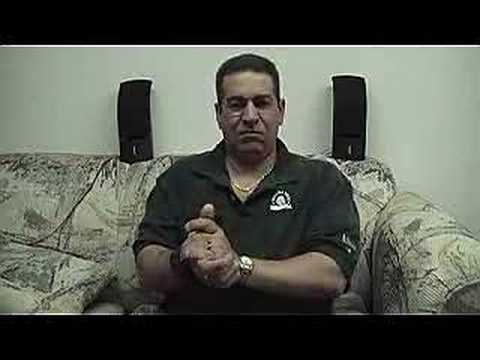 manualist plays chuck mangione - feels so good on his hands!