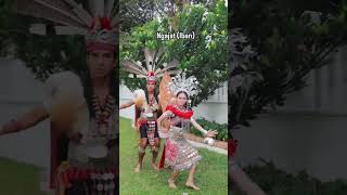 Download lagu Syed Saddiq & Bella Astillah Menari Untuk Hari Gawai Sarawak mp3