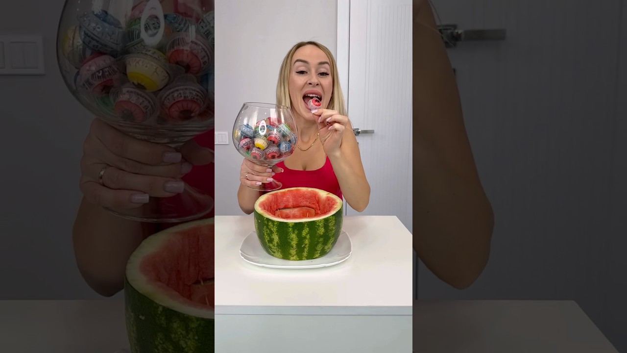 Life hack 😂 Watermelon magic box! #shorts by Leisi Crazy