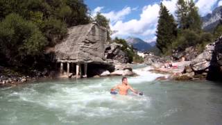 preview picture of video 'GOPRO HERO 3 JUMP IN THE RIVER SANTO STEFANO DI CADORE'
