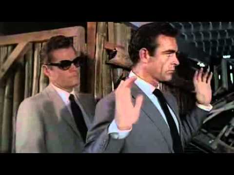 Dr. No (1962) - Bond meets Leiter