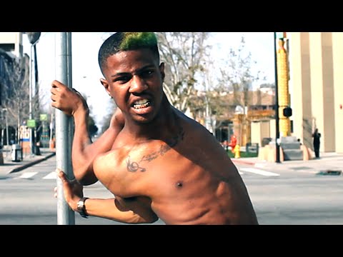 "TRIPLE JOINTED" | Frenchiebabyy (Kidd Strobe) and Turf Bieber | BoneBreaking Arm Contortion