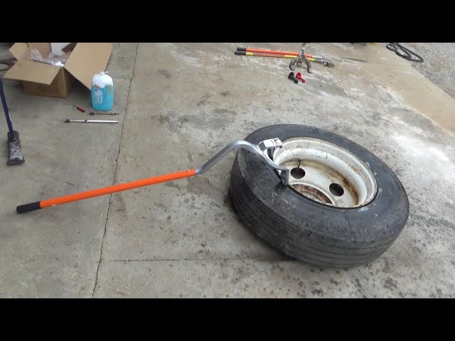 VEVOR truck tire demount and mount tool set review
