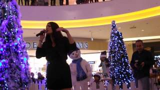 Ivi Adamou - Na Sou Tragoudo ( Christmas Ligth Up Event- The Mall of Cyprus)