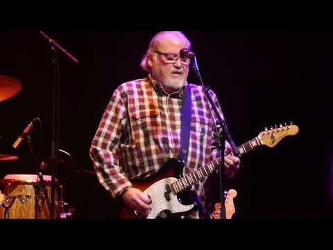 Los Lobos 2022-03-27 Sellersville Theater "Evangeline"