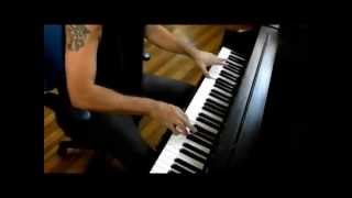 AMYR CANTUSIO JR(Piano Acustico Solo)Grieg -Hall of Mountain King