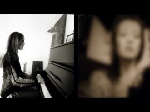 Crystin feat. Olga Shumova - Fight Back