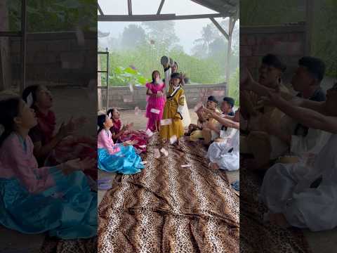 LOR RAMA STUDDED WITH MONEY