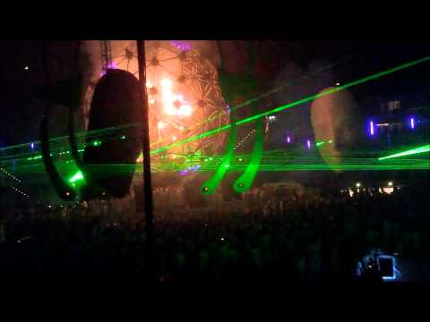 Sensation 2012   Source of Light Moonbootica