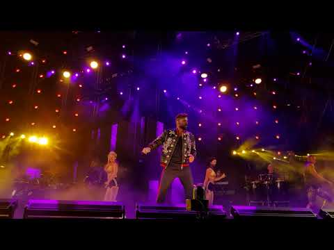 Ricky Martin concierto live en Cádiz - PEGATE 31.8.18 (primera fila/front row) 4K