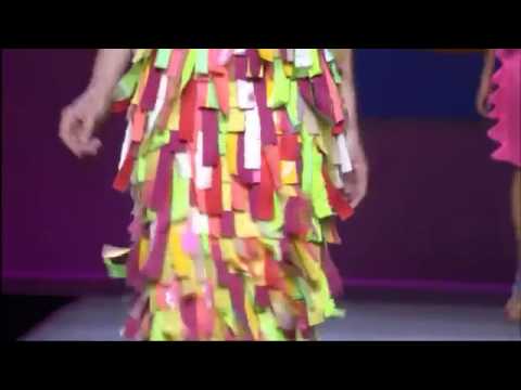 DESFILE AGATHA RUIZ DE LA PRADA MBFWM SEP 12 SALA MERCEDES BENZ IFEMA f4v