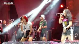 Download lagu Billfold - Hembusan Tak Terungkap Live Road To Festival 76 Kendal mp3