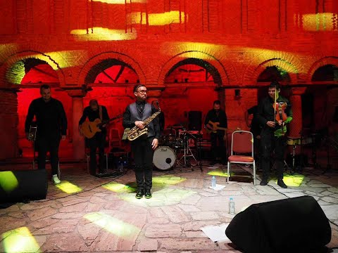 Tri godini bolen lezham - Goran Papazz ft. Ansambl Biljana, Tanche Grozdanovski, Ratko Dautovski