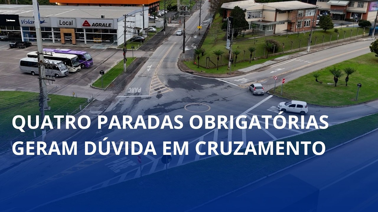 Quatro paradas obrigatórias geram dúvida em cruzamento em Rio do Sul