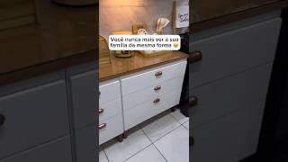 Tantas pessoas dariam a vida pra ter uma família pra sentar junto e você que tem, não valoriza 💔