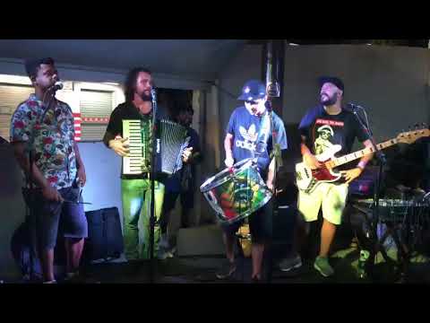 Gustavo Pingo canta Serrado (Djavan)