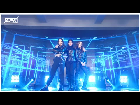 A2K: Team "Back Dawgz" perform: "Back Door" by Stray Kids