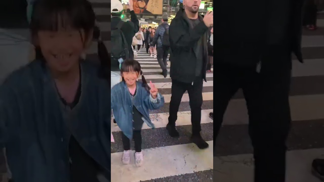 悪質すぎる「ぶつかりおばさん」が現れ、子どもを狙って肘鉄タックルする