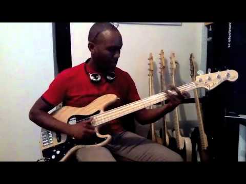 Testing my Fender Marcus Miller Jazz-bass or this Bass test me  :) trying to approach Scoop - Power