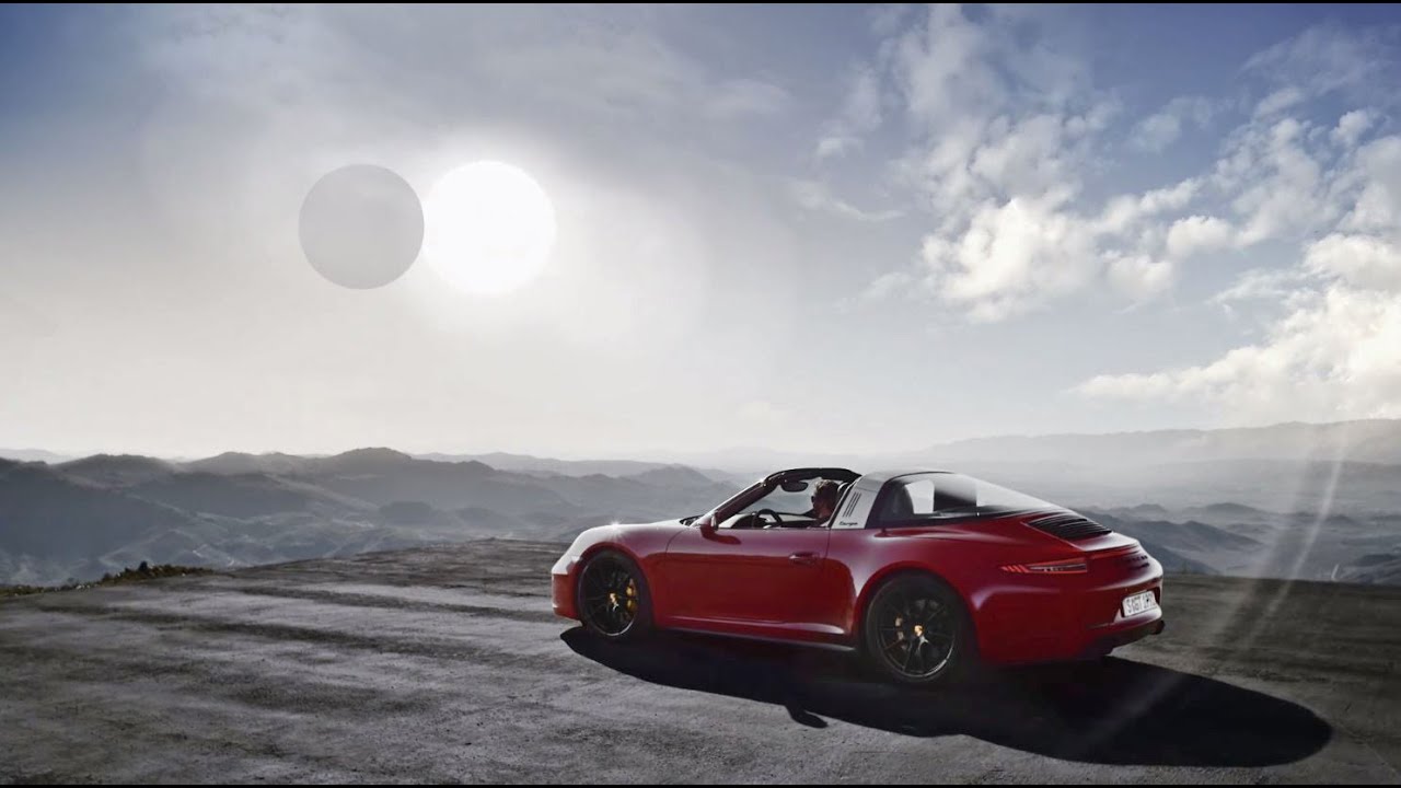 The new 911 Targa 4 GTS - All that matters.