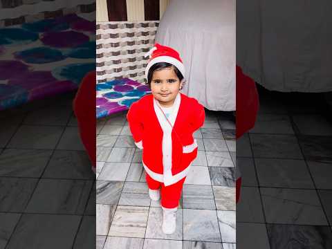 Aapko Kya Chahiye Is Cute Santa Se 🧑‍🎄❤️