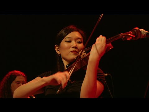 PATAX -  Beat It (from the DVD/CD “A Night To Remember”)