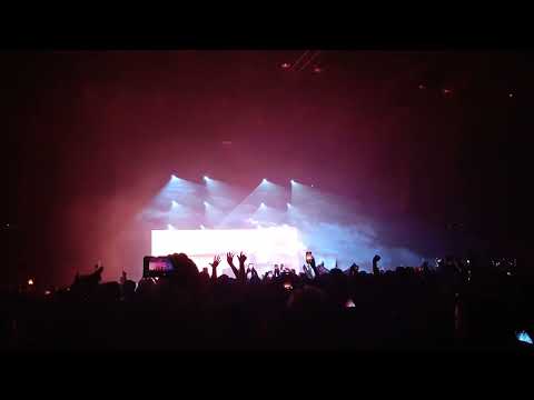 Gareth Emery - U - LSR/City V2 - Seattle