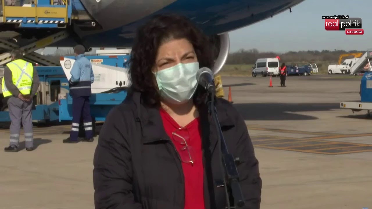 Vizzotti: "No hay ninguna vacuna en la heladera, están en constante movimiento"