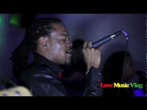 MIGHTY KALIMBA VIDéO-CONCERT OFFICIEL LOVE MUSIC BY SHOTTAZ VIDEOZ  AUX VOUTES SAINTE HONORé PARIS